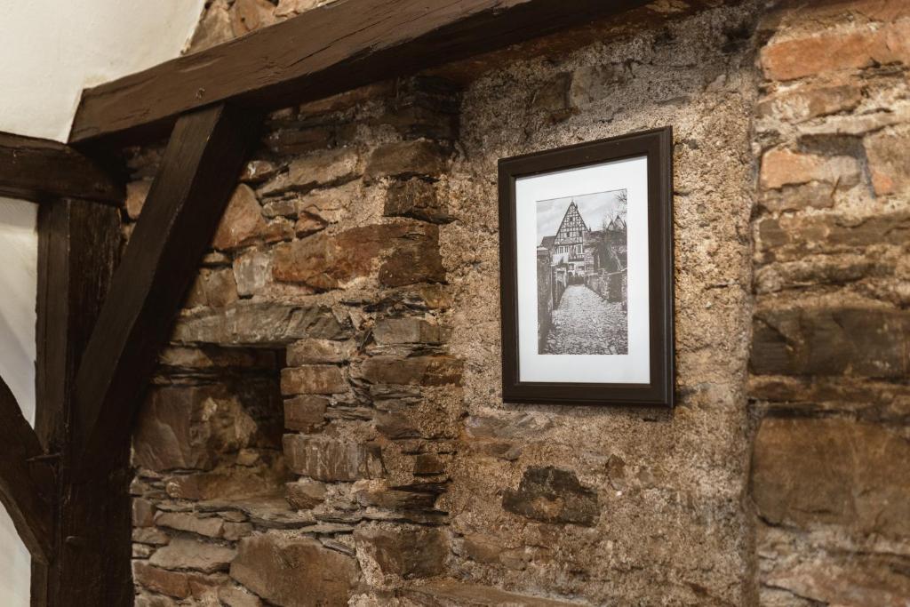 Zur Alten Weinkelter - Bezauberndes Fachwerkhaus Aus Der Spaetgotik Von 1451 - Top Lage Fuer Aktivitaeten - Fahrradkeller Еленц-Полтерсдорф Екстериор снимка
